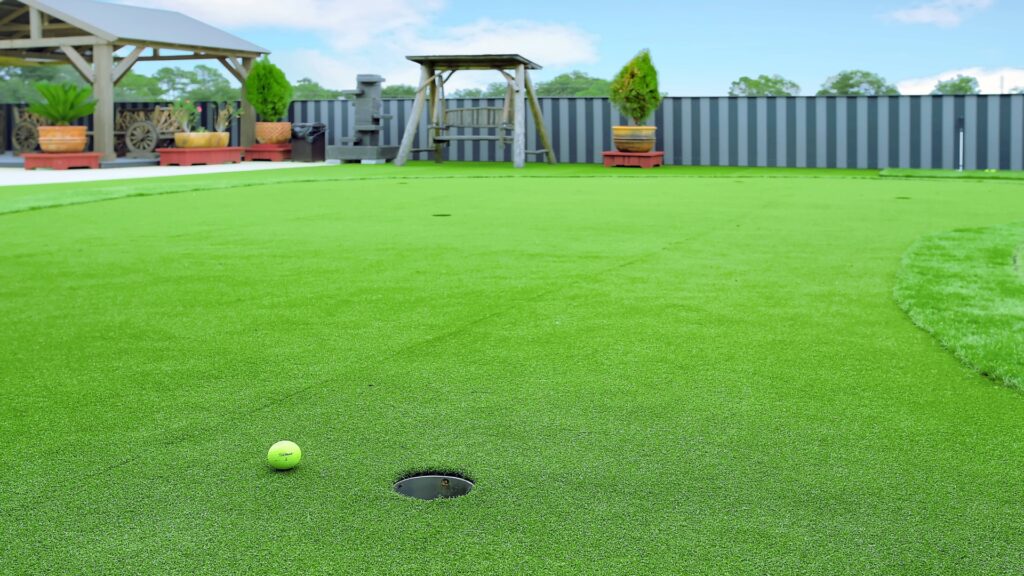 private golf rooms houston